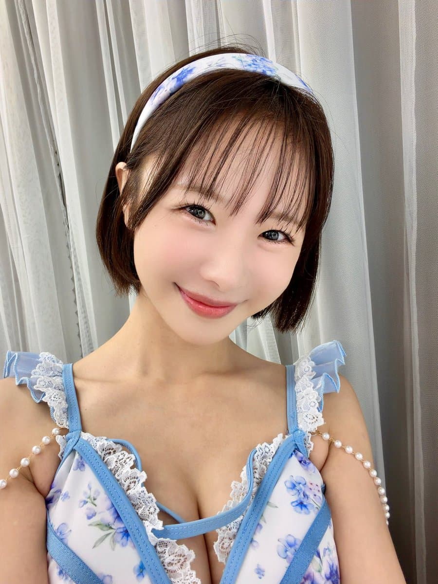 栗山莉緒、こんな顔してどエロイ 1-1