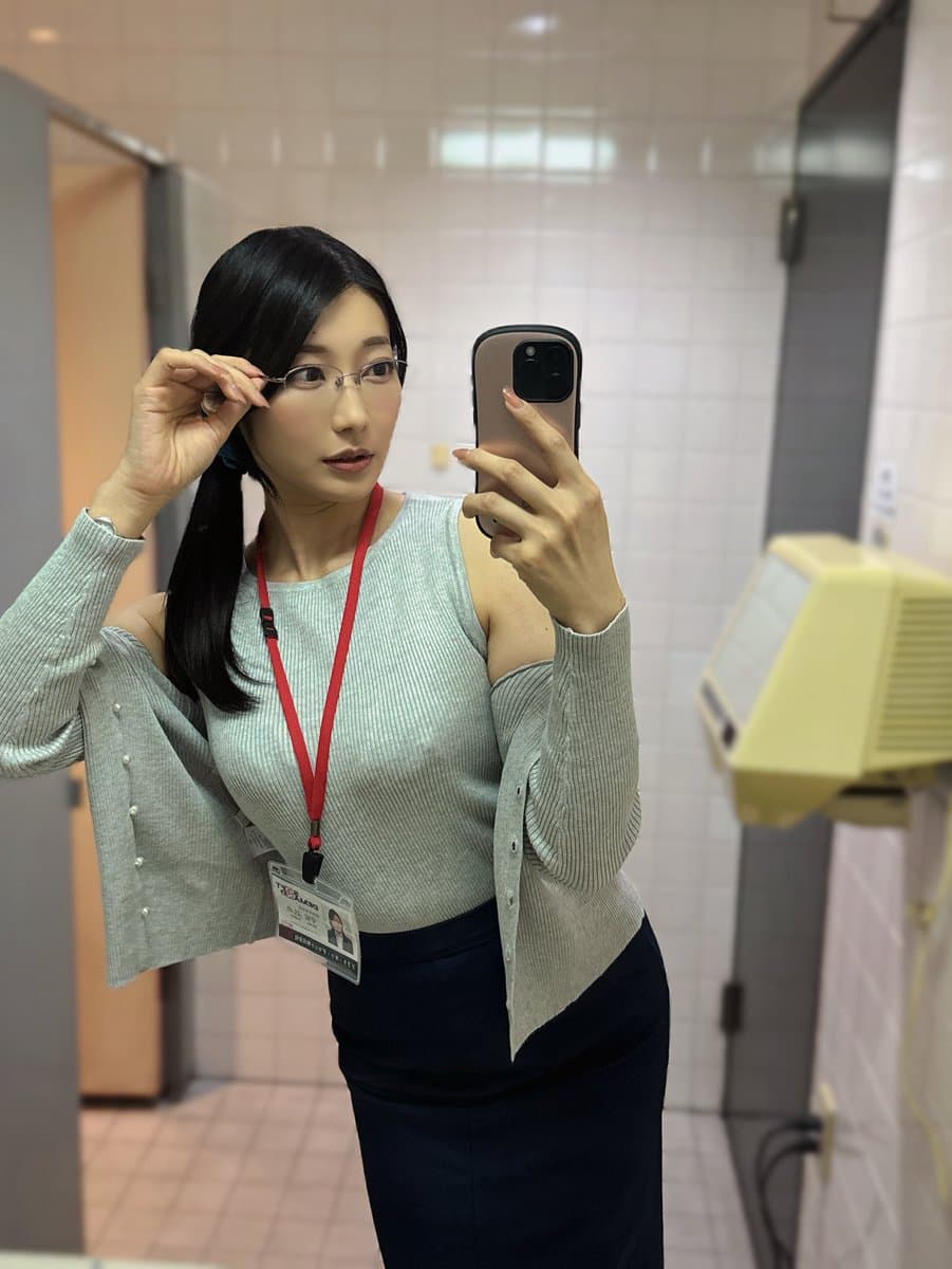 守屋よしの、どう見てもドスケベで助かる 11-1